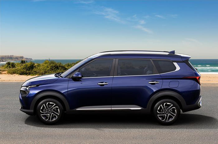 Kia Carens: Close look